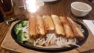  at LuAnne's Wild Ginger in New York City