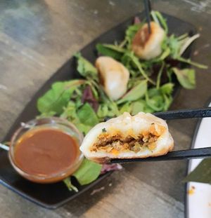 fried xiaolongbao 炸小笼包 #Veganuary at Tianfuzius in Berlin