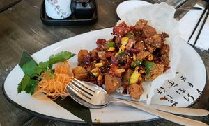 vegan chicken Sichuan style 辣子素鸡丁 at Tianfuzius in Berlin