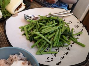 Water spinach at Tianfuzius in Berlin