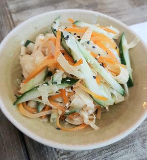 tofu leaf salad with carrot and cucumber at Tianfuzius in Berlin