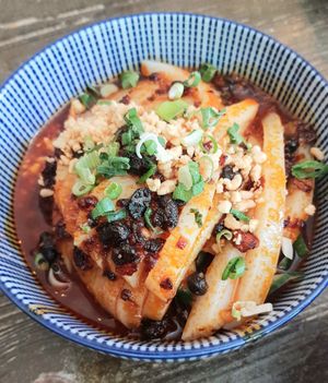 mung bean noodles with vinegar & chili sauce at Tianfuzius in Berlin