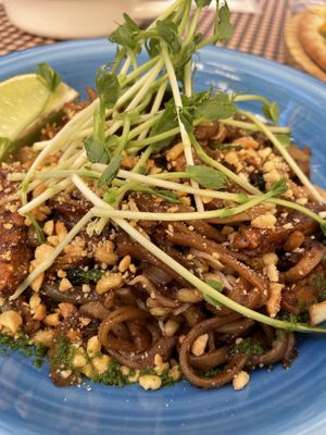 Pad thai tempeh  at Vegetalia - Gotico in Barcelona