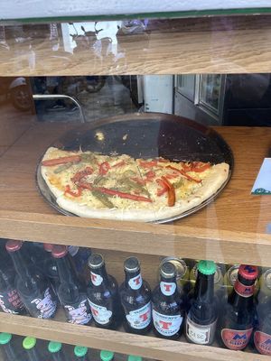 Vegan Pizza at Vegetalia - Gotico in Barcelona