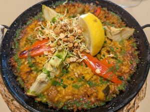 vegetable paella at Vegetalia - Gotico in Barcelona