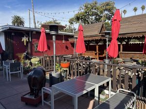 Patio  at Siam Elephant in Carpinteria