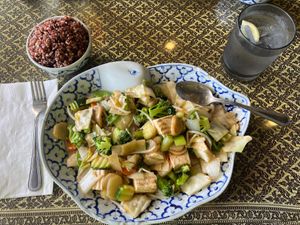  at Siam Elephant in Carpinteria