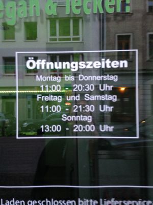 New opening hours
Monday - Thursday: 11:00am - 8:30pm
Friday and Saturday: 11:00am - 9:30pm
Sunday: 1:00pm - 8:00pm at Efsane Cig Kofte in Munich