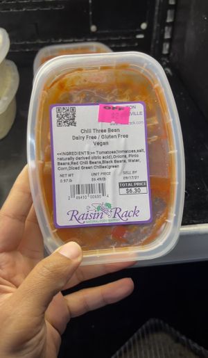 Vegan to-go chili  at Raisin Rack Natural Food Market in Westerville