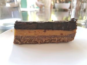 Raw Snickers  at Karma Kafe in Koh Phangan