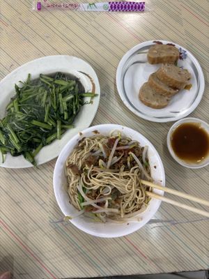   at Zhēn Hǎo Wèi SùShí 真好味素食 in Kaohsiung