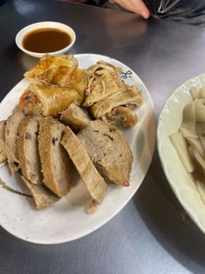   at Zhēn Hǎo Wèi SùShí 真好味素食 in Kaohsiung