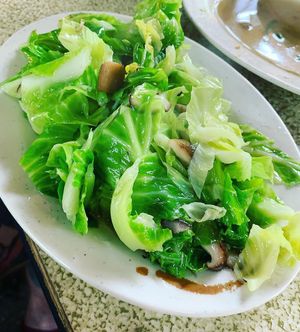 Cabbage heart  at Zhēn Hǎo Wèi SùShí 真好味素食 in Kaohsiung