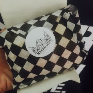 Naked take-away at Naked Cafe in Kelowna