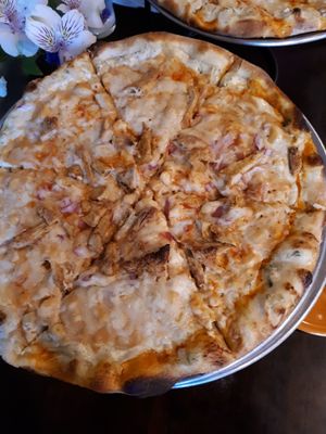 Hot mess pizza at Allie's Vegan Pizzeria and Cafe in Spokane