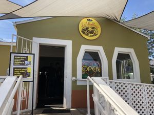 Business front at Tia B's La Waffleria in Albuquerque