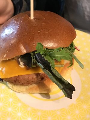 burger with beyond meat patty  at Greenway in Antwerpen