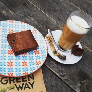 brownie & latte macchiato ♥ at Greenway in Antwerpen