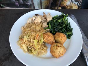 Buffet at Restaurante Delicia in San Jose