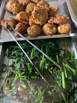 Buffet at Restaurante Delicia in San Jose