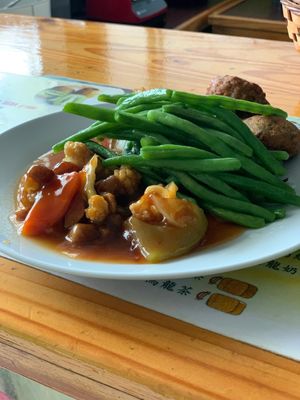 Daily buffet special at Restaurante Delicia in San Jose