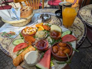 vegan breakfast at Knofi in Berlin