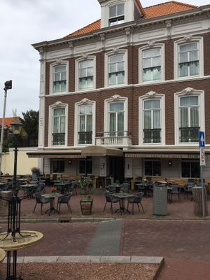 Entrance  at Hortus in The Hague