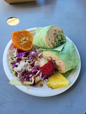  at What's Shakin in Pepeekeo