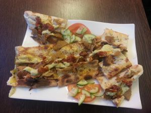 Vegan Pide with döner  at Grenz-Kebap in Lindau