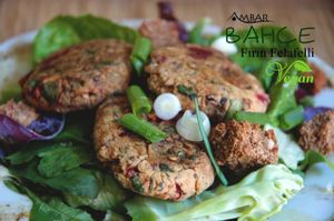 Salat with felafel at Ambar Cafe & Organic Shop in Nicosia