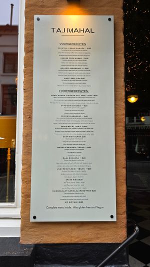 Menu - vegan is labelled at Taj Mahal in Bruges