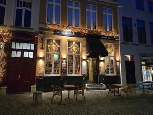 Front at Taj Mahal in Bruges