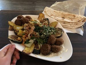 „Spezialteller“: Special plate for two -> 15€  at Mahmoud's - Bergheimerstrasse in Heidelberg