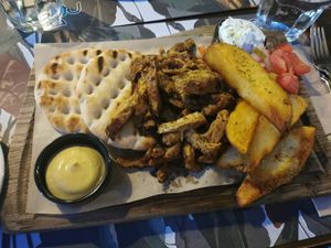 Vegan Gyros at roots in Thessaloniki