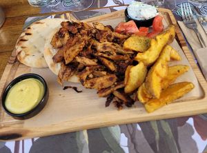 Vegan Gyros at roots in Thessaloniki