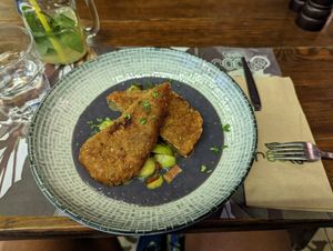 Schnitzel at roots in Thessaloniki