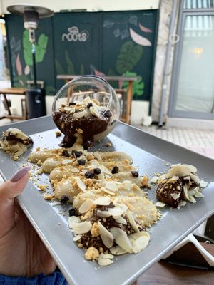 Profiterole  at roots in Thessaloniki