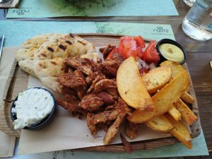 Vegan Gyros at roots in Thessaloniki