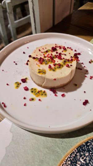 Cheesecake at roots in Thessaloniki