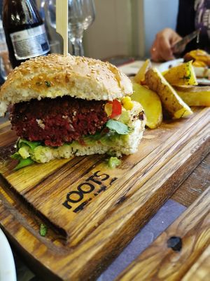 biggg vegan burger at roots in Thessaloniki