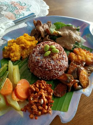 7 veg at Wulan Vegetarian Warung in Ubud