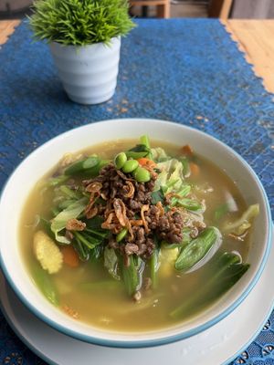 Exciting noodles (soup with veggies, tempeh and rice noodles)  at Wulan Vegetarian Warung in Ubud