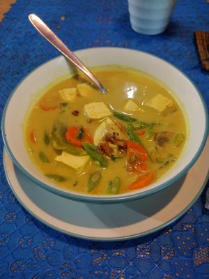 Tempeh soup at Wulan Vegetarian Warung in Ubud