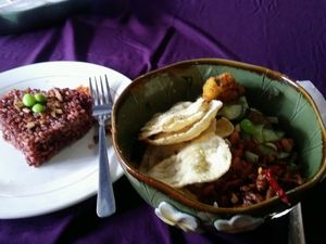 Peanut Veggie Heap at Wulan Vegetarian Warung in Ubud