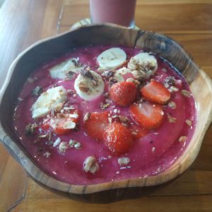 Smoothie bowl at Wulan Vegetarian Warung in Ubud