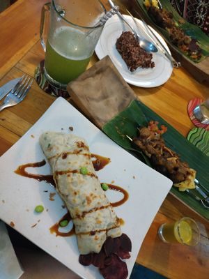 Wrap star at Wulan Vegetarian Warung in Ubud