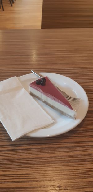  at Maran Vegan Bistro in Vienna