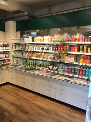 They are a health food store with a small area for eating  at Maran Vegan Bistro in Vienna