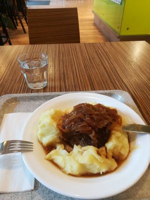  at Maran Vegan Bistro in Vienna