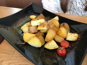 Bratkartoffeln  at triVida in Klagenfurt